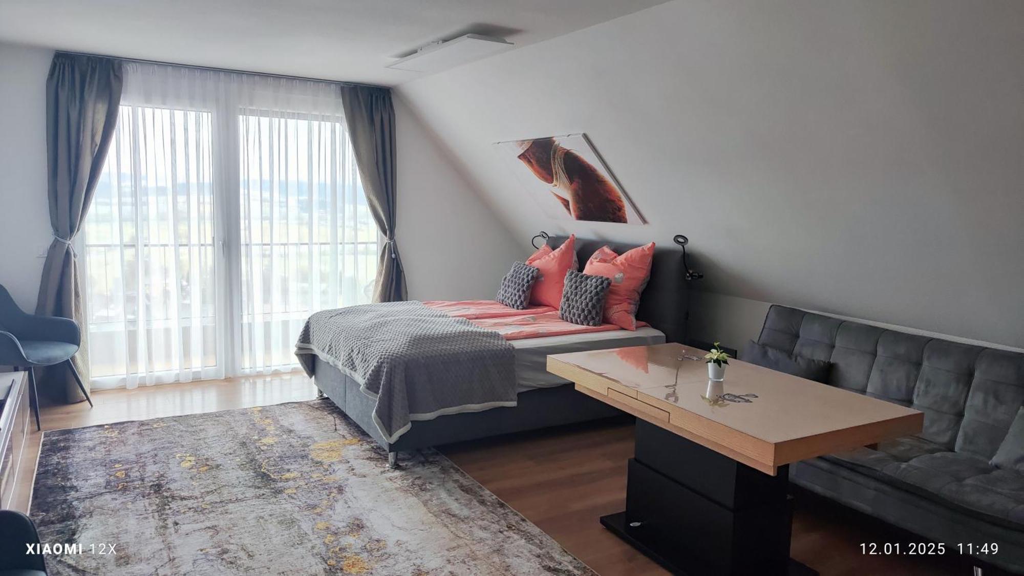 Schicke Ferien Wohnung Mit Tollem Ausblick In Schwarzwald. Villingen-Schwenningen Exterior photo